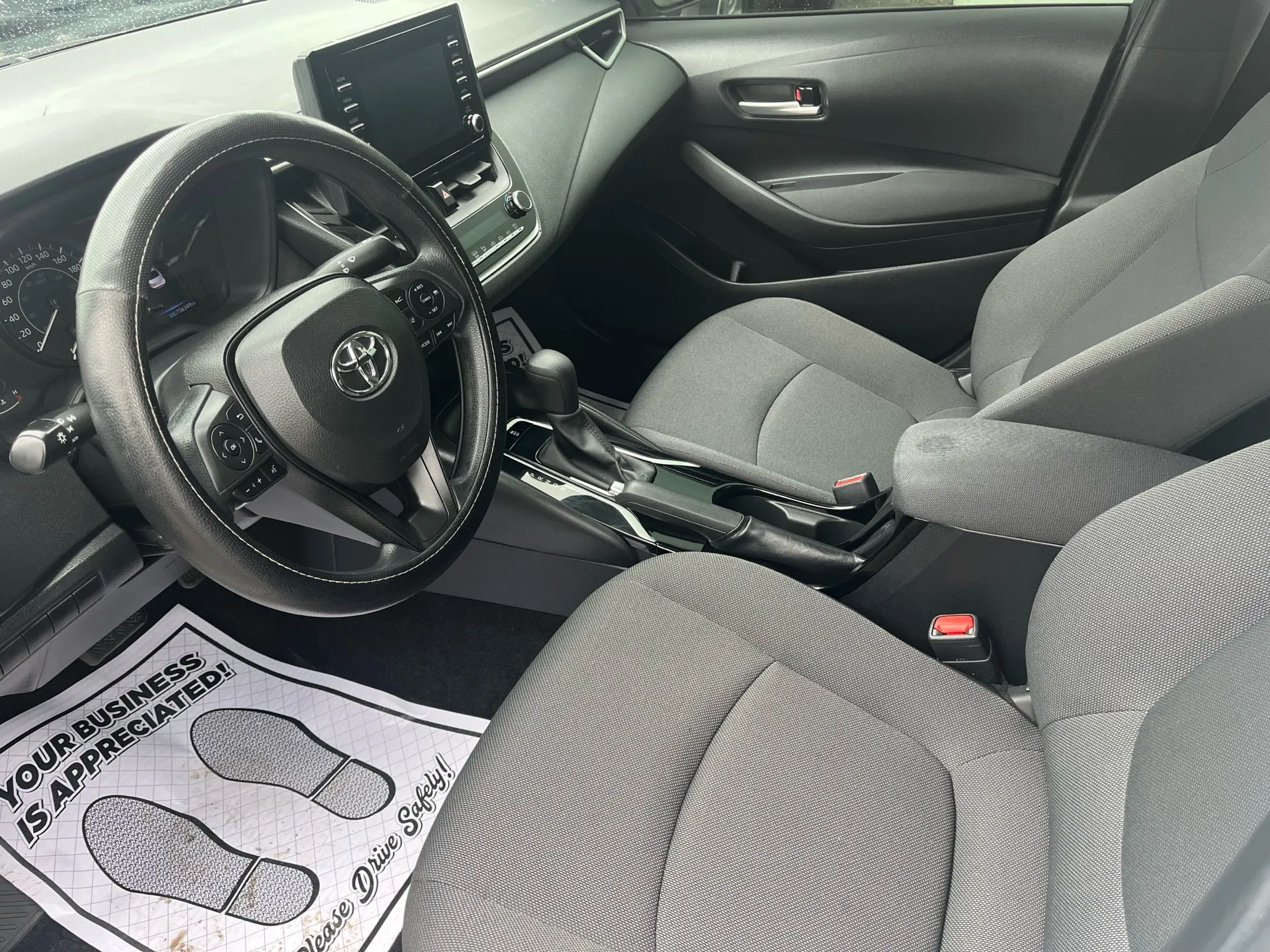 2020 Toyota Corolla LE CVT8
