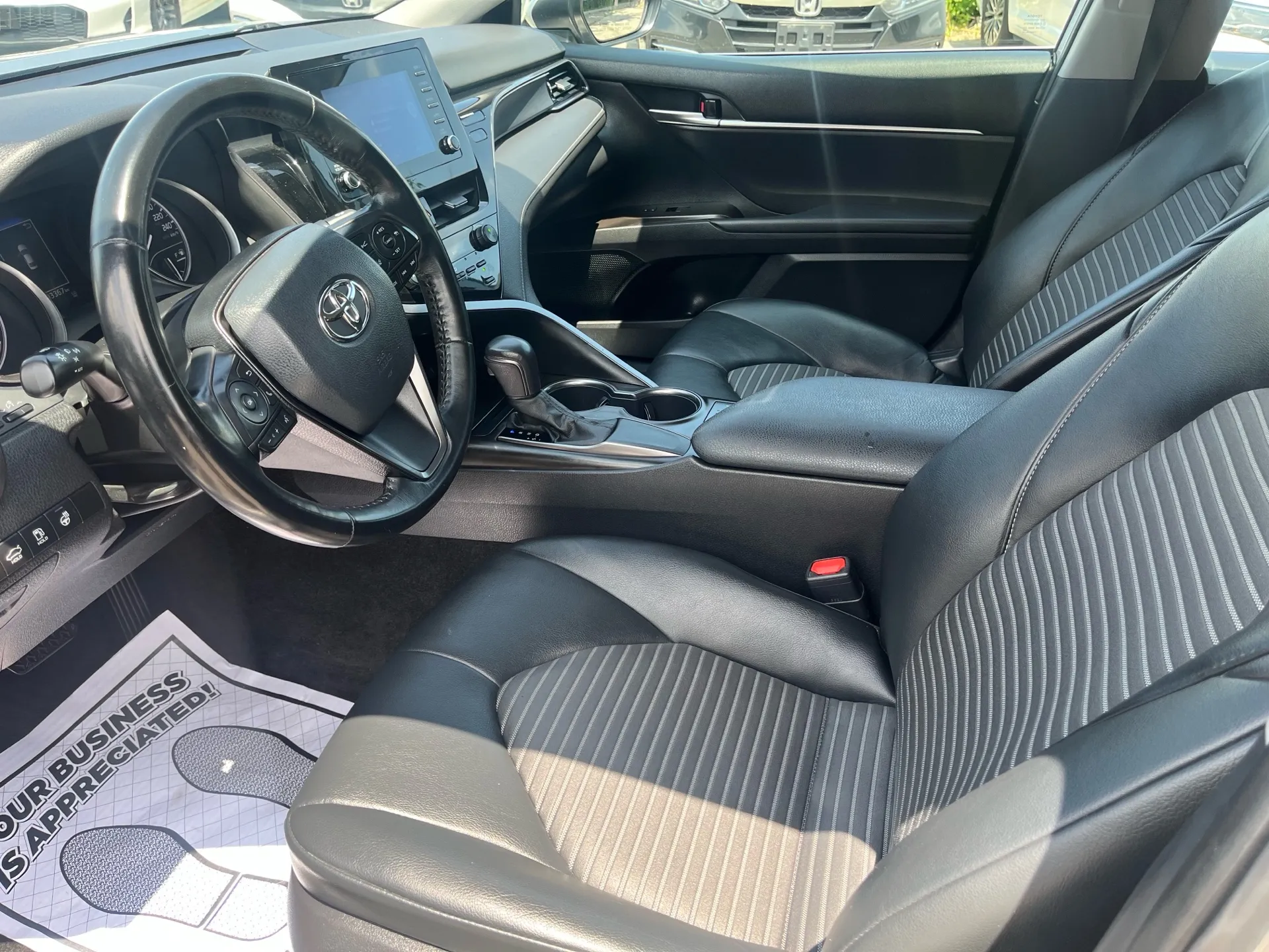 2022 Toyota Camry SE Auto 10 2022 Toyota Camry6
