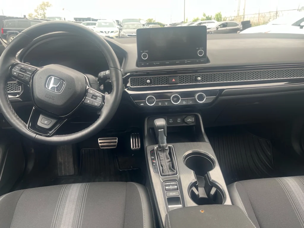 2025 Honda Civic Sport CVT 11 honda26