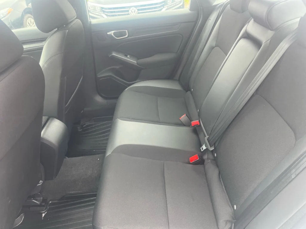 2025 Honda Civic Sport CVT 12 honda27