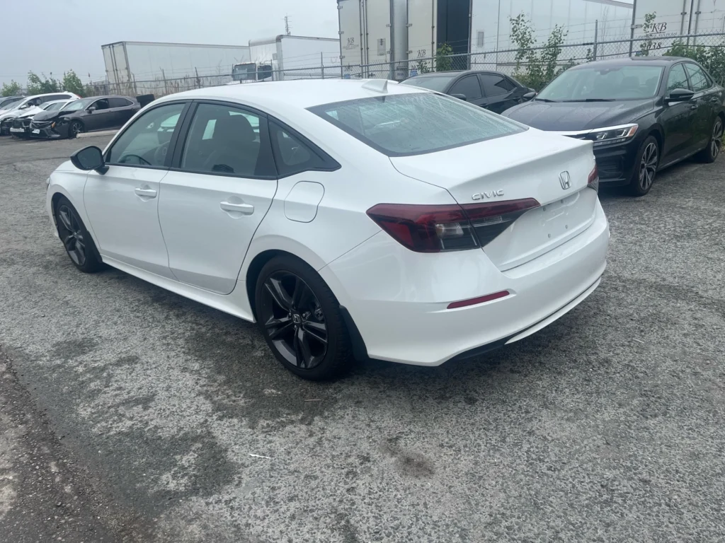 2025 Honda Civic Sport CVT 4 honda28